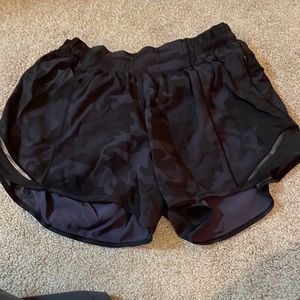 Black camo hotty hot 4”